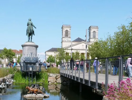 Faire des rencontres amoureuses à la roche sur Yon